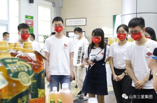 北京大學“力行計劃”研究生實踐團來山東三星集團參觀調研