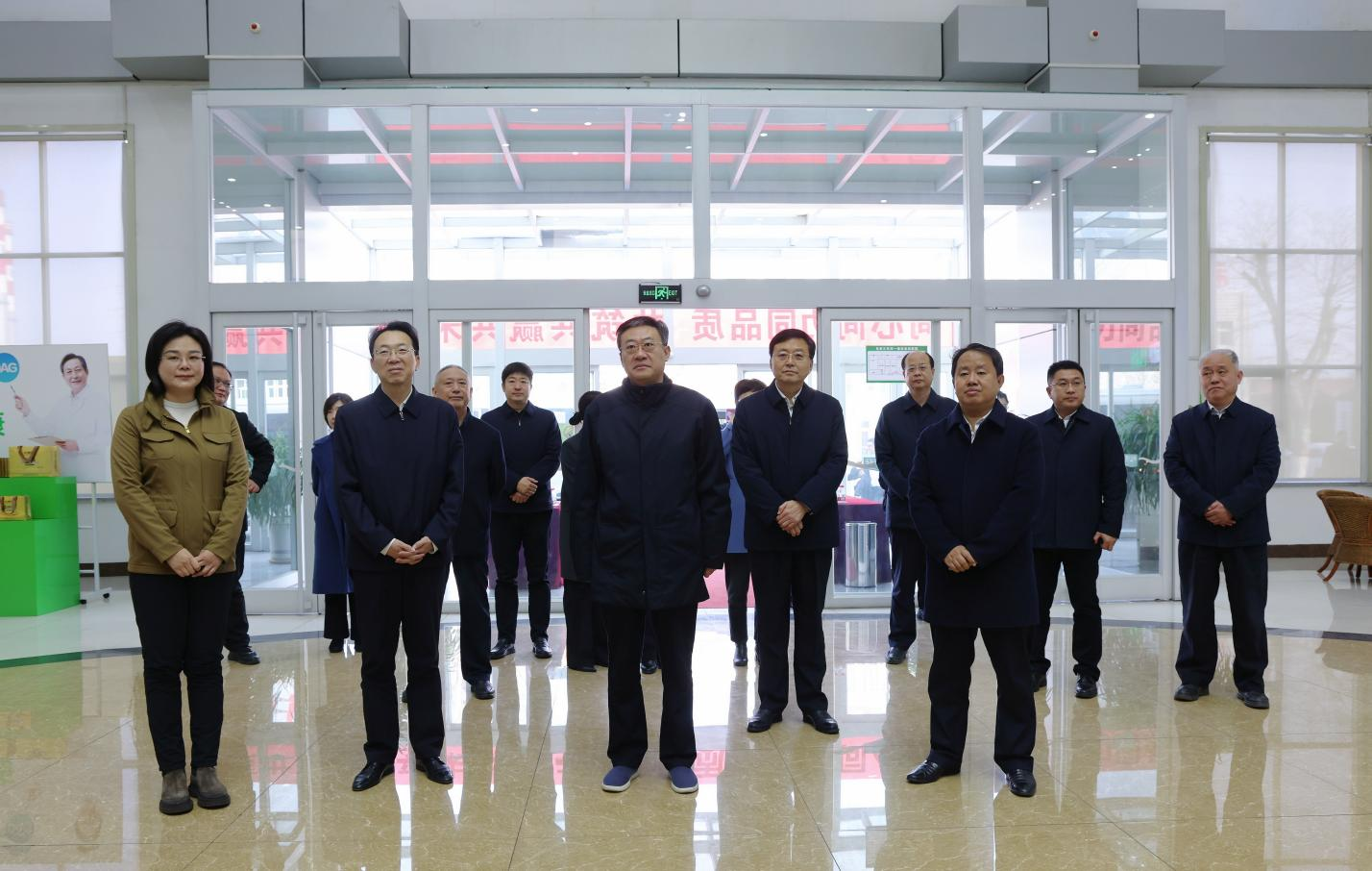 山東省委統(tǒng)戰(zhàn)部副部長、省工商聯(lián)黨組書記、常務副主席張鯤來山東三星集團調(diào)研